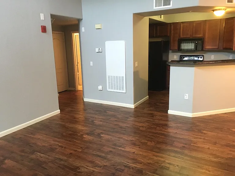 1900 Danbrook Dr #322 — Photo 4