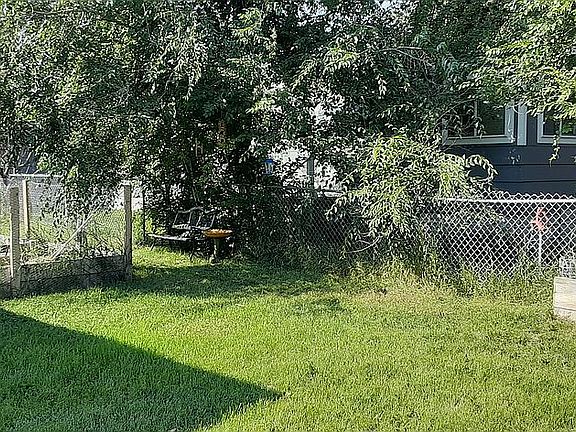 Yard behind garden