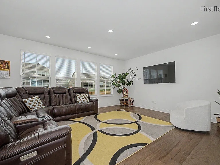 25428 W Rocky Creek Rd — Photo 10