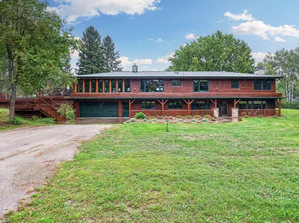 713 Terrier Ln #A, Somerset, WI 54025