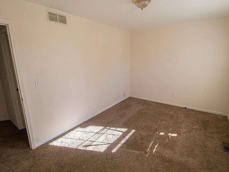 4505 Rice Rd — Photo 10