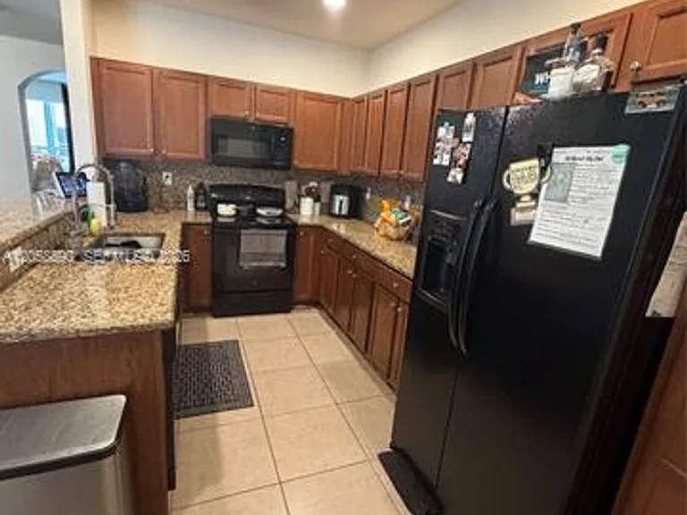 17089 SW 93rd St #Townhouse 17089 — Photo 7