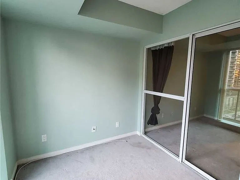 30 Harrison Garden Blvd #812 — Photo 14