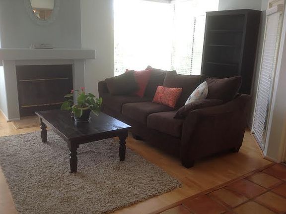 Family Rm w/Fireplace