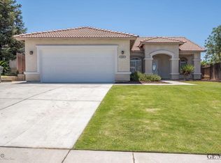 9135 Acabar Ct, Bakersfield, CA 93306