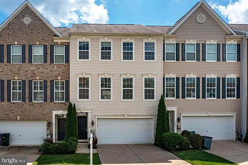 7814 River Rock Way Photo 1