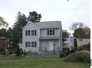 16 1/2 Reboda Ct, Norwalk, CT 06855