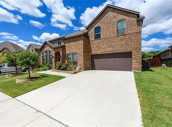 2nd image of 9316 Benbrook Ln