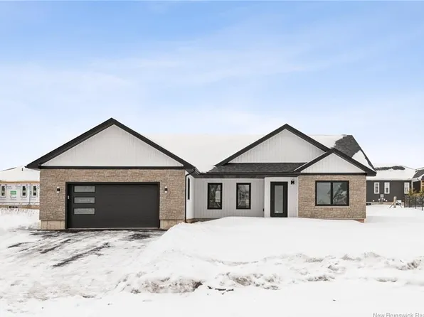 57 Kervin Cres, Moncton, NB E1H 3L4