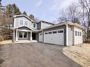 1254 Meadow Ln, Deerfield, IL 60015