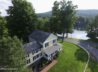 678 County Route 61, Cambridge, NY 12816