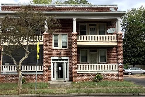 1st image of 636 W 27th St #101