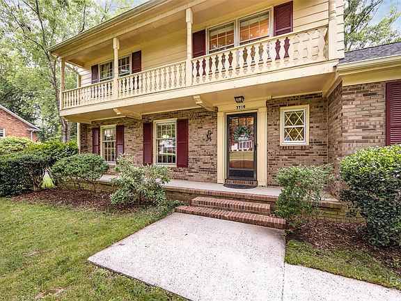4th image of 7719 Bedfordshire Dr