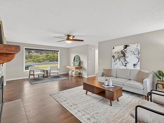 4th image of 3102 Echo Hills Dr