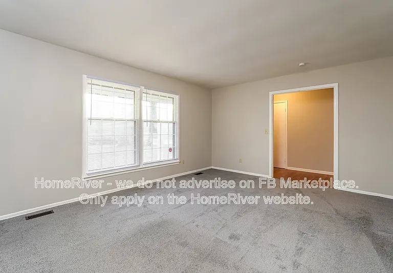 5403 Amberhill Dr — Photo 2