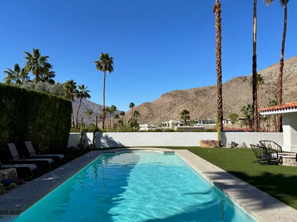 1695 Ridgemore Dr #2, Palm Springs, CA 92264