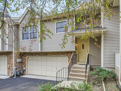 7362 Bren Ln, Eden Prairie, MN, 55346