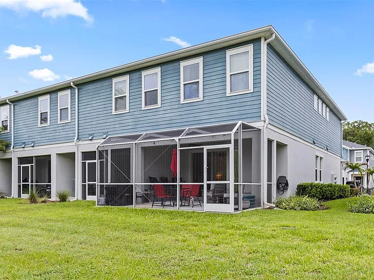2872 Grand Kemerton Pl — Photo 46