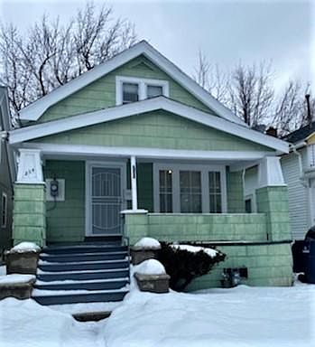 1st image of 204 Hutchinson Ave