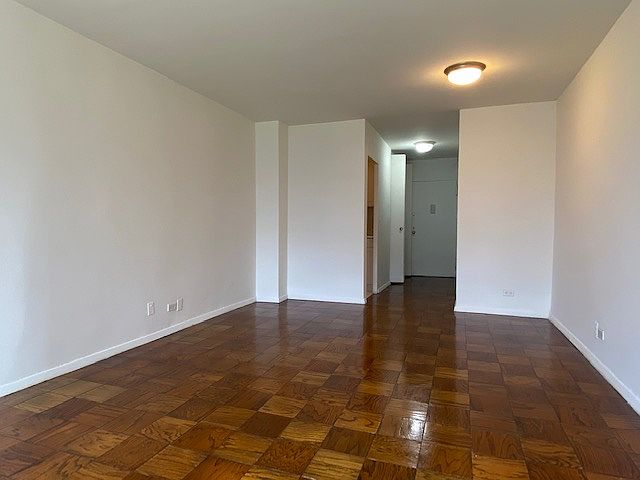 1st image of 310 W 55th St #12J