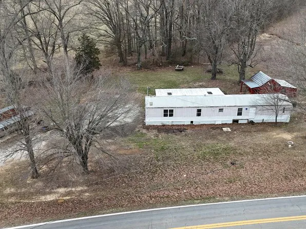 2540 State Route 105, Trezevant, TN 38258