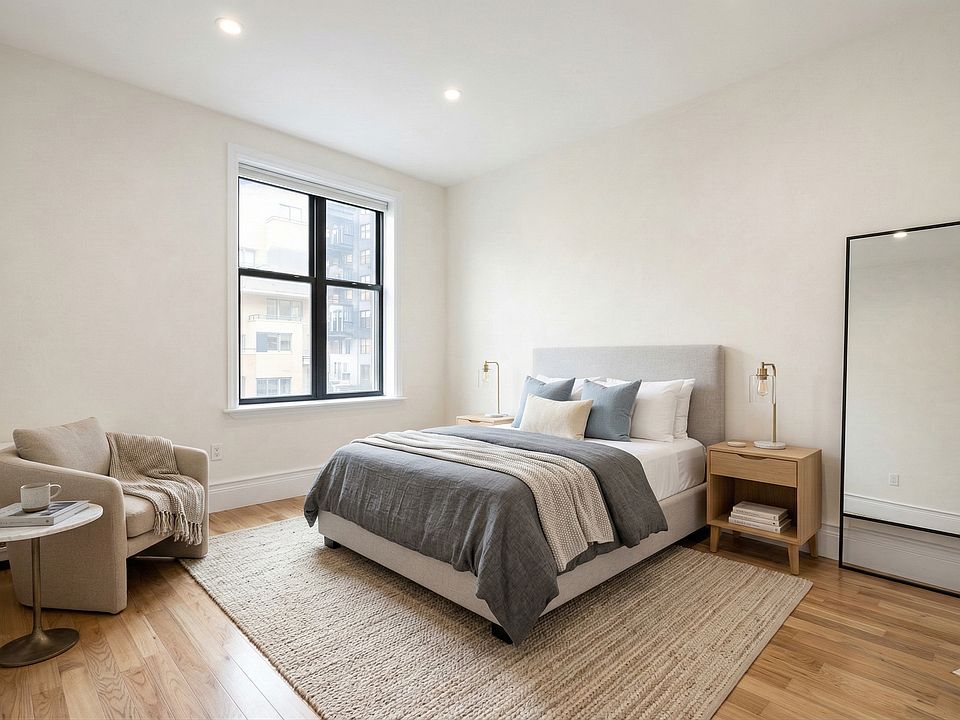 1st image of 372 W 127th St APT 4B