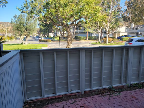 You can see the 118 Fwy winding up Santa Susana Pass