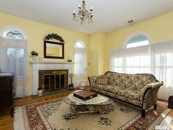 3rd image of 517 Sylvan Ave