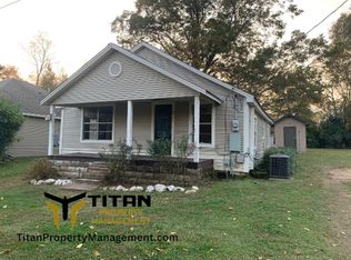 912 Denver St, Benton, AR 72019