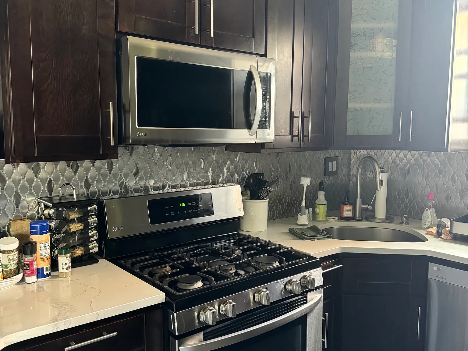 1 bed, $2,600 — Photo 4