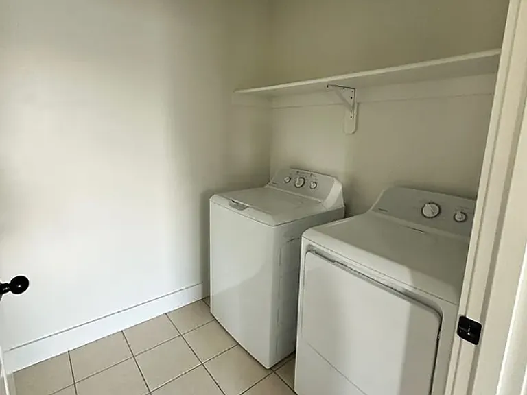 374 Kimball Ave #A — Photo 18