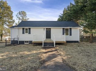 12028 Center St, Remington, VA 22734