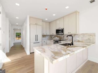 1281-4 E Main St, Blue Ridge, GA 30513