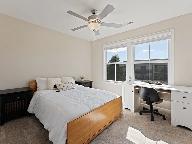 2138 Siena Ave — Photo 24