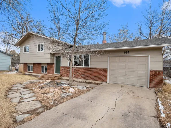 916 Ponderosa Dr, Fort Collins, CO 80521