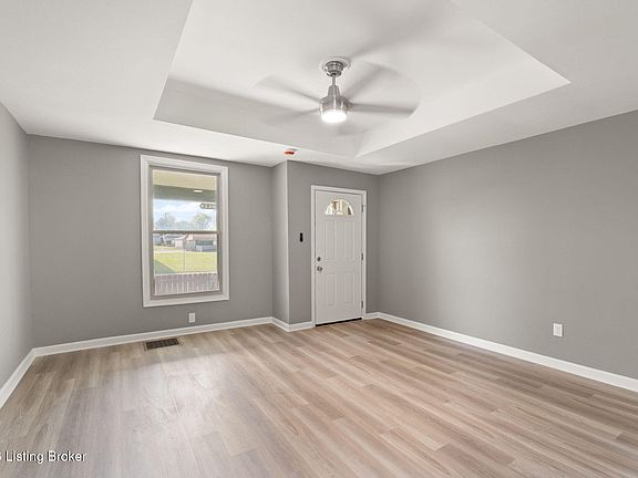 4th image of 2917 S 6th St