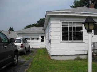 17 Charland St, Winslow, ME 04901
