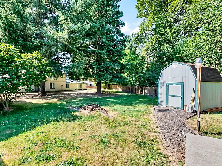 Quail Court — Photo 20