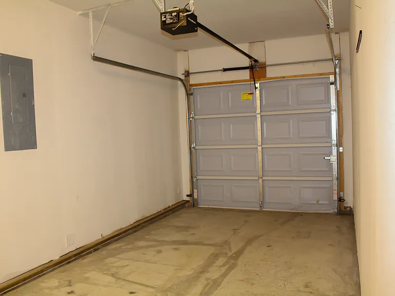 505 Bellflower Dr #505 — Photo 4