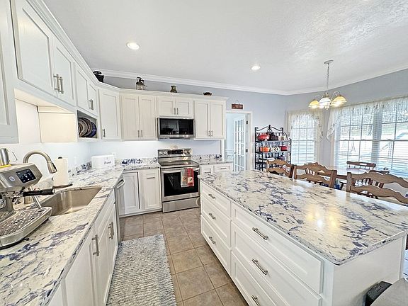 5th image of 3989 Cadiz Rd