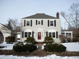 80 Upland Rd, Attleboro, MA 02703