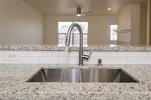 5810 Linksman Ln — Photo 10