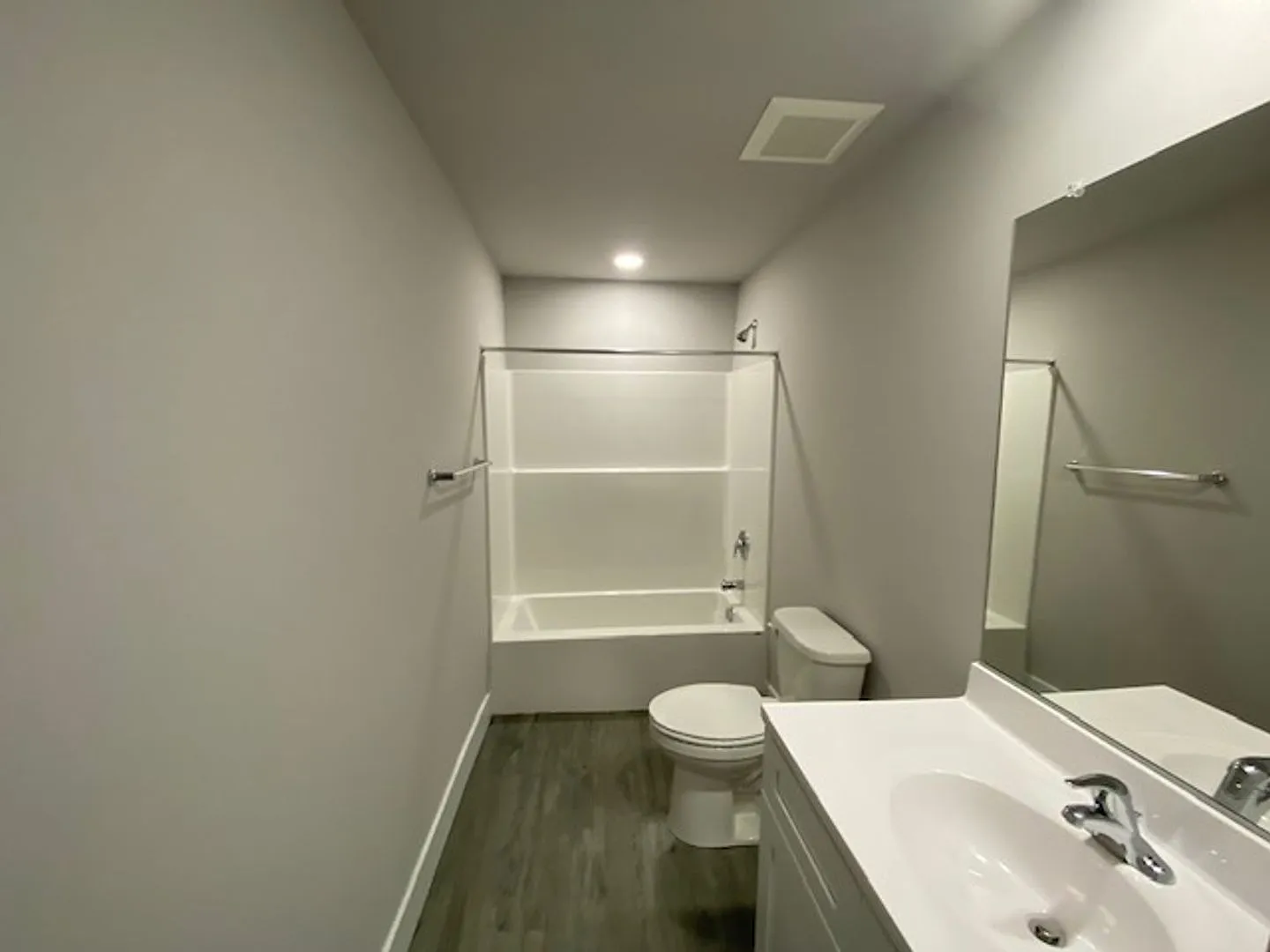 133-137 E Philadelphia Street — Photo 3