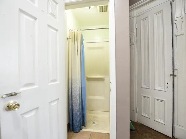 409 East 139th Street image 5 of 21