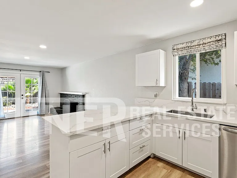 2771 Wissemann Dr — Photo 9