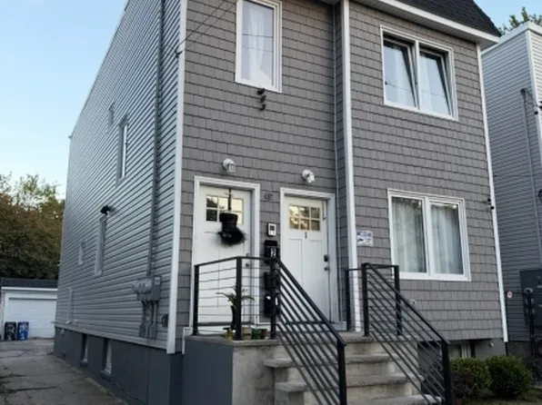 492 S 20th St #1, Newark, NJ 07103
