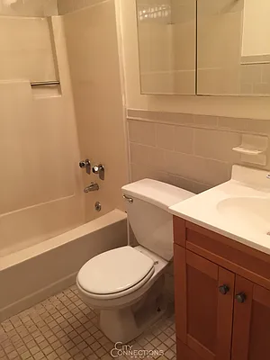 Rented by City Connections Realty | media 23