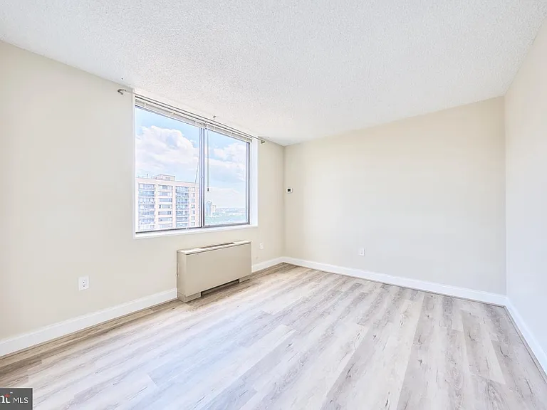 3701 S George Mason Dr #2318N — Photo 24