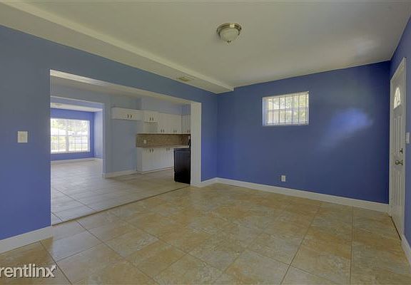 5th image of 845 NW 144th St