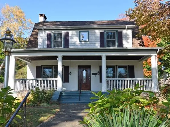 37 Pierson Ave, Sleepy Hollow, NY 10591